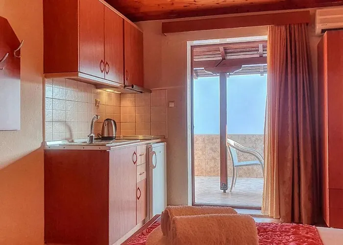 Maison d'hôtes Rodon Garden Centre Sarti